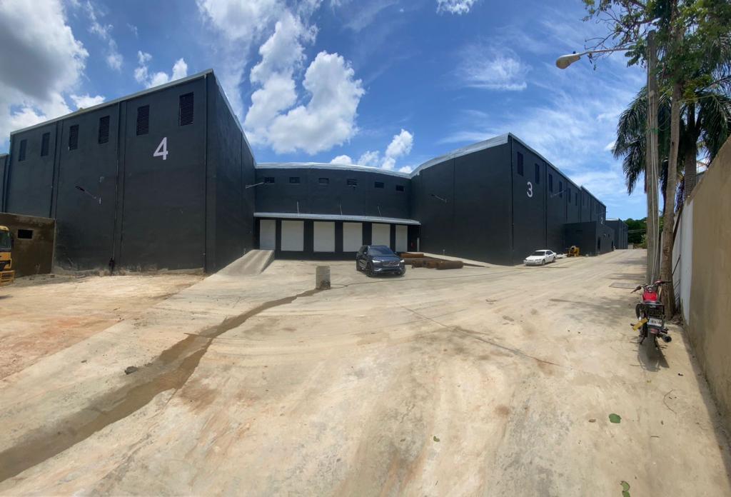 Nave industrial alquiler KM 22 Duarte Santo Domingo Oeste