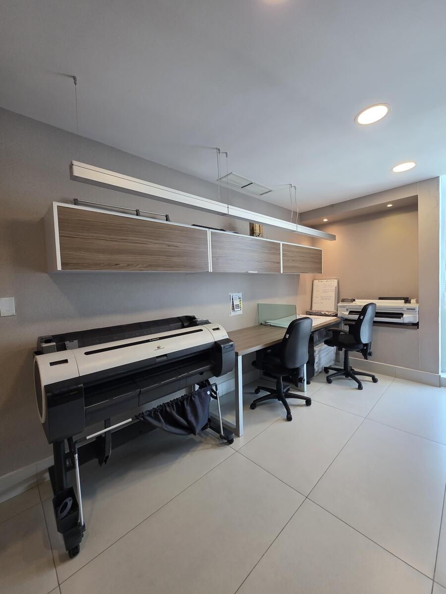 Oficina Corporativa Amueblada en Alquiler  y Venta – 235 m² | Torre Fórum, Santo Domingo