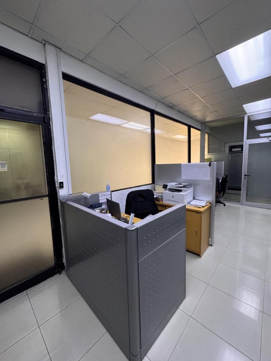 Oficina alquiler Unicentro Piantini Santo Domingo