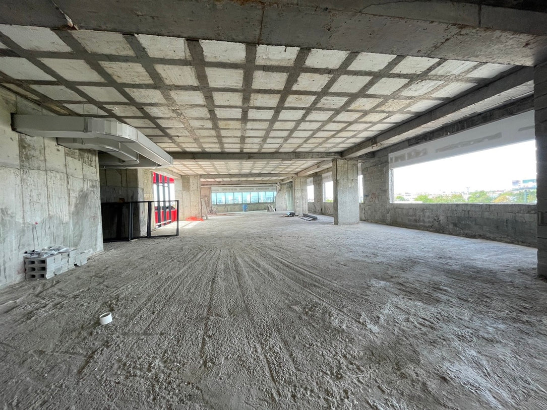 Locales Comerciales en Alquiler | Primer Nivel | Ezalia Office Lofts | Av. JFK