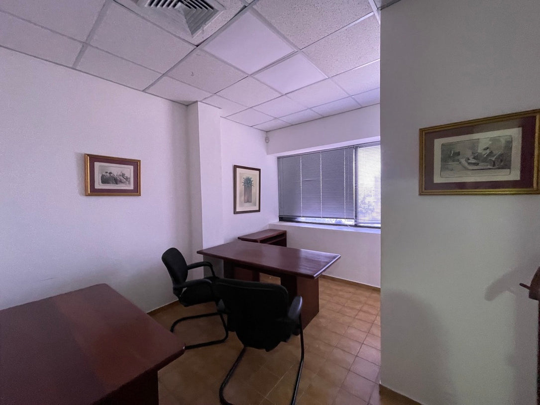 Alquiler oficinas JFK Miraflores Santo Domingo