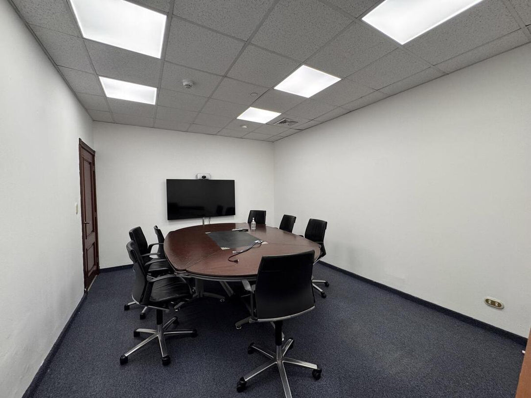 Oficina Corporativa Clase AAA 1,582 m²  Alquiler o Venta | Piantini – Acrópolis, Santo Domingo