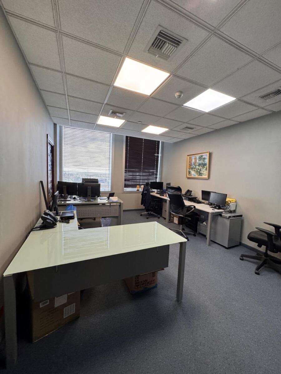 Oficina Corporativa Clase AAA 1,582 m²  Alquiler o Venta | Piantini – Acrópolis, Santo Domingo