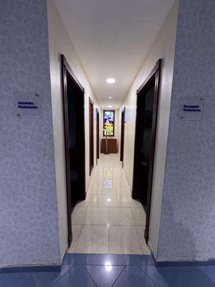 Oficina Corporativa Clase AAA 1,582 m²  Alquiler o Venta | Piantini – Acrópolis, Santo Domingo