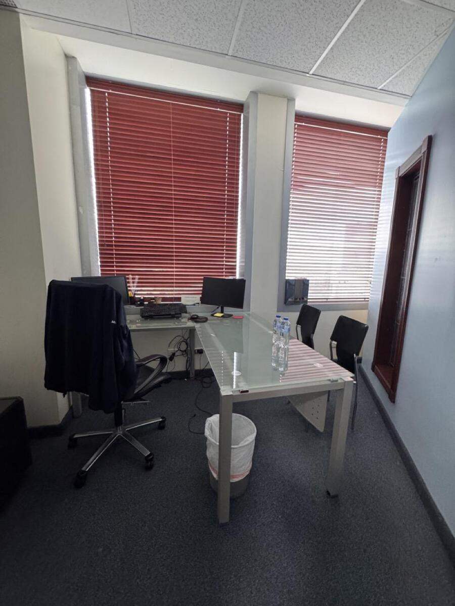 Oficina Corporativa Clase AAA 1,582 m²  Alquiler o Venta | Piantini – Acrópolis, Santo Domingo