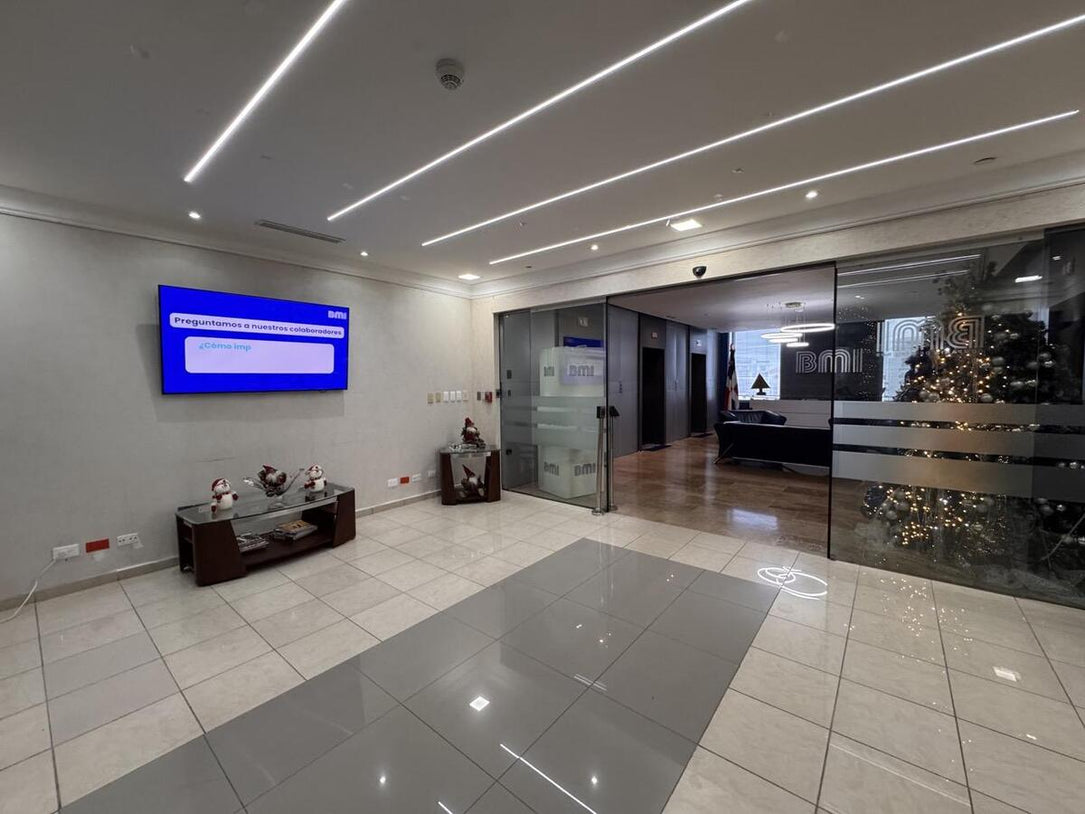 Oficina Corporativa Clase AAA 1,582 m²  Alquiler o Venta | Piantini – Acrópolis, Santo Domingo