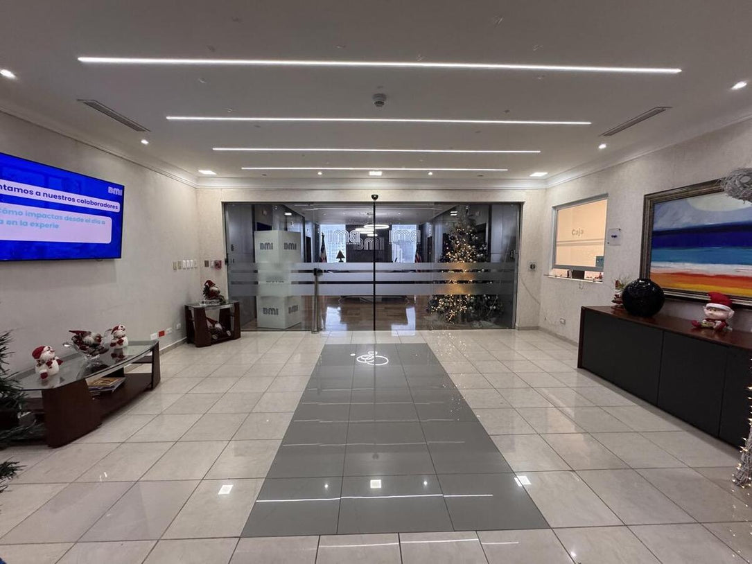 Oficina Corporativa Clase AAA 1,582 m²  Alquiler o Venta | Piantini – Acrópolis, Santo Domingo