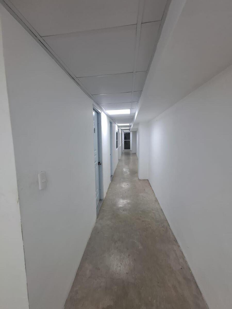 Nave alquiler Villa Aura Manoguayabo Santo Domingo Oeste