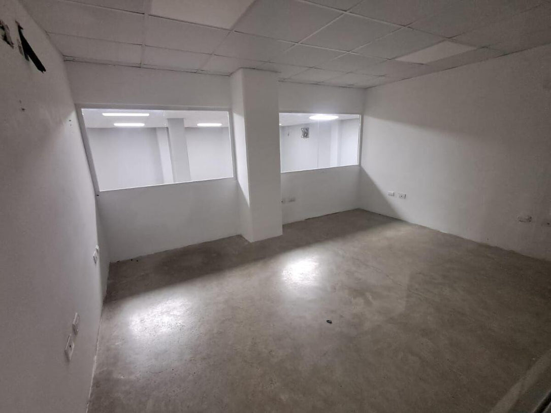 Nave alquiler Villa Aura Manoguayabo Santo Domingo Oeste