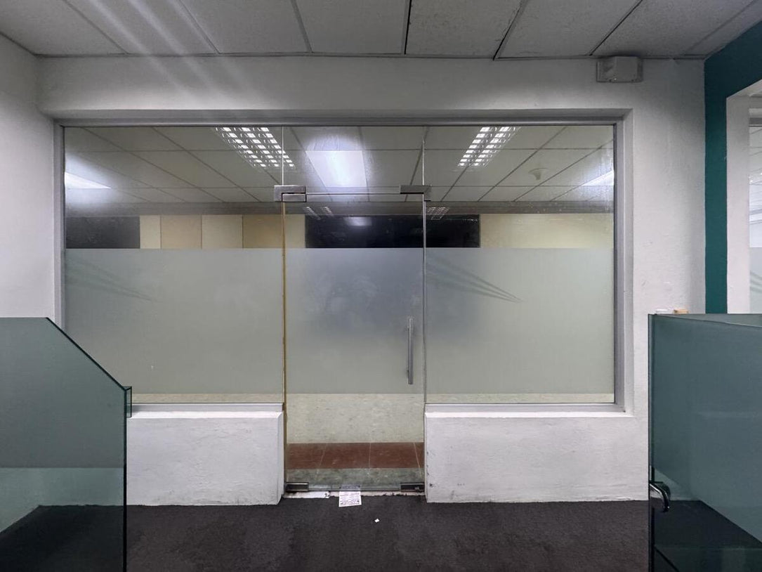 Oficina alquiler Unicentro Piantini Santo Domingo