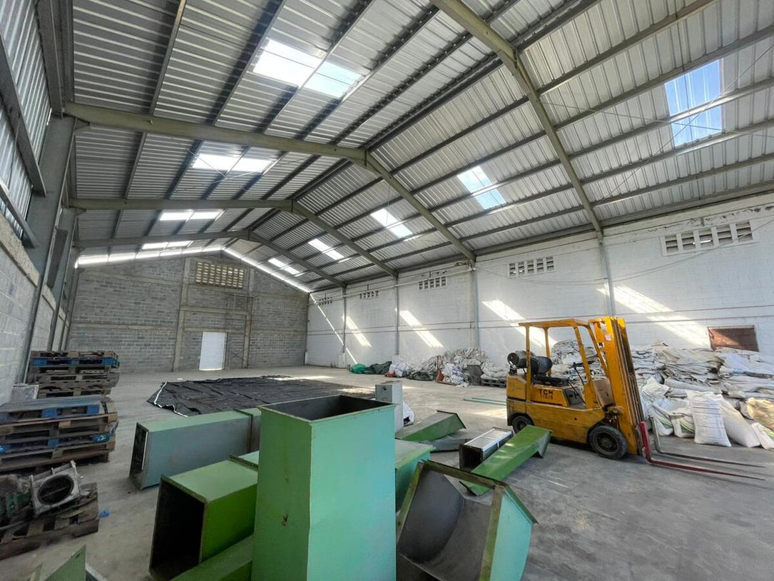 Nave Industrial en Alquiler – 501 m² | Ave. Merca Santo Domingo | Próximo Km 22, La Guáyiga