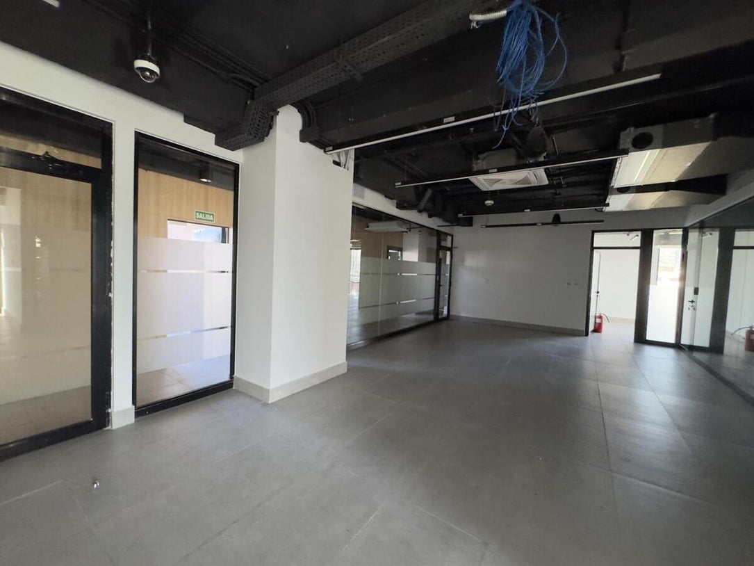 Oficinas alquiler adecuadas Naco Santo Domingo
