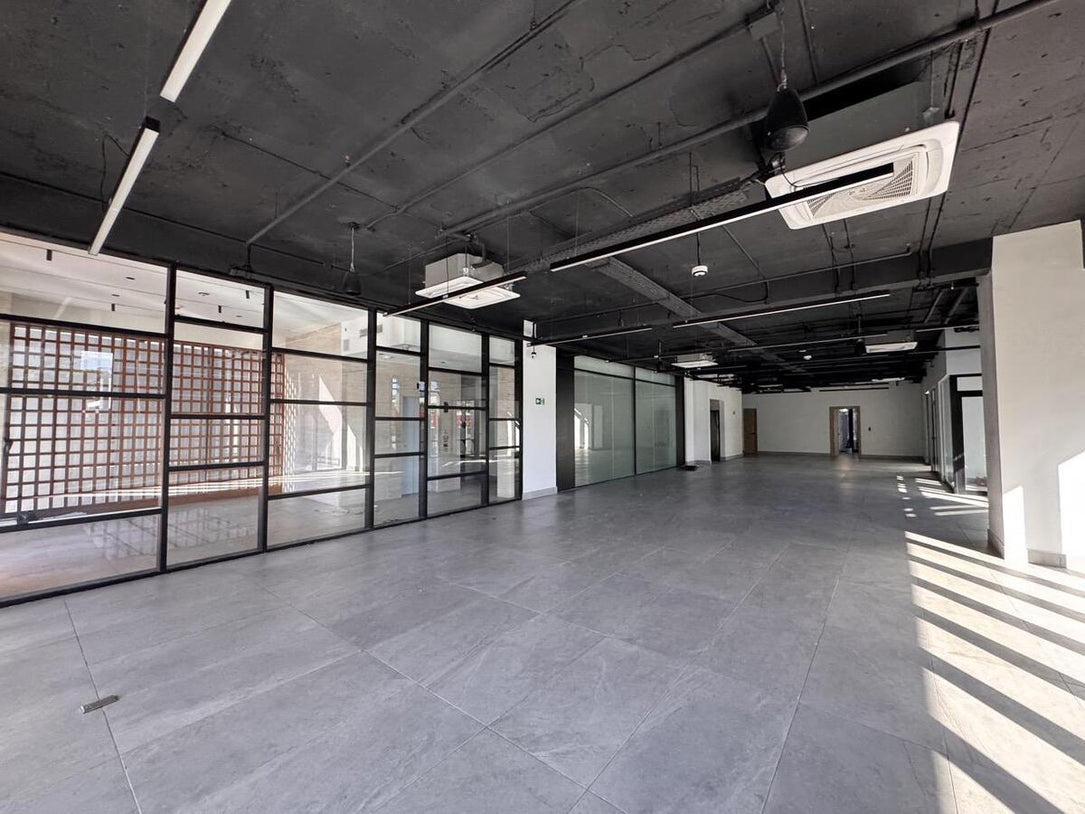 Oficinas alquiler adecuadas Naco Santo Domingo