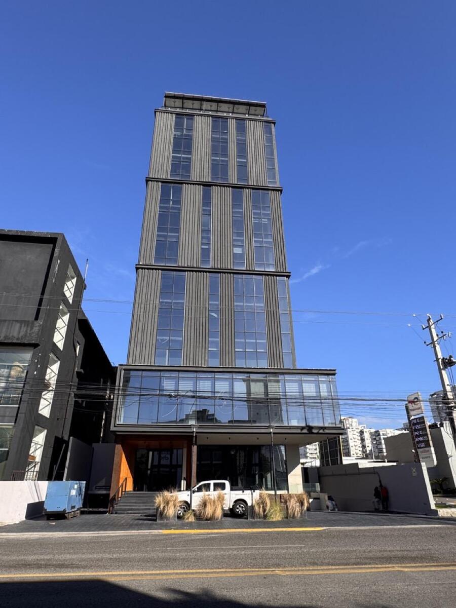 Oficinas alquiler adecuadas Naco Santo Domingo