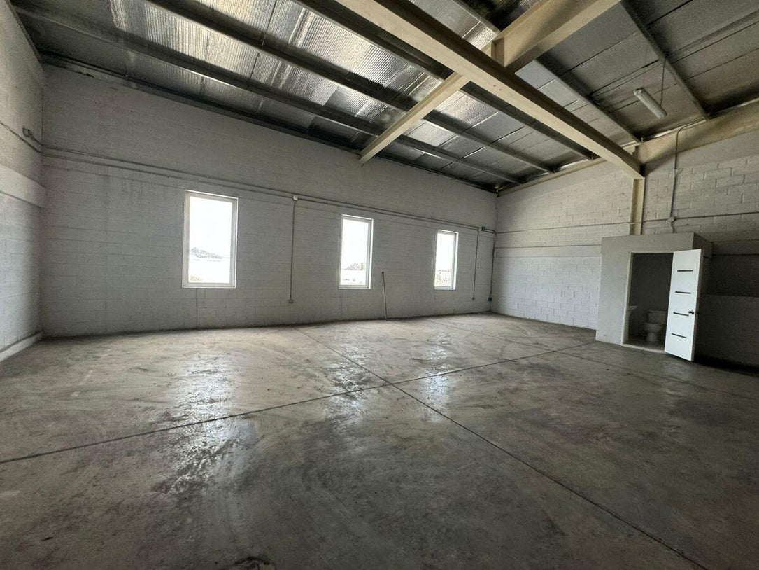 Naves industriales Aut. Duarte Santo Domingo Oeste