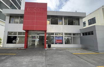Edificio oficinas alquiler La Esperilla Santo Domingo-1