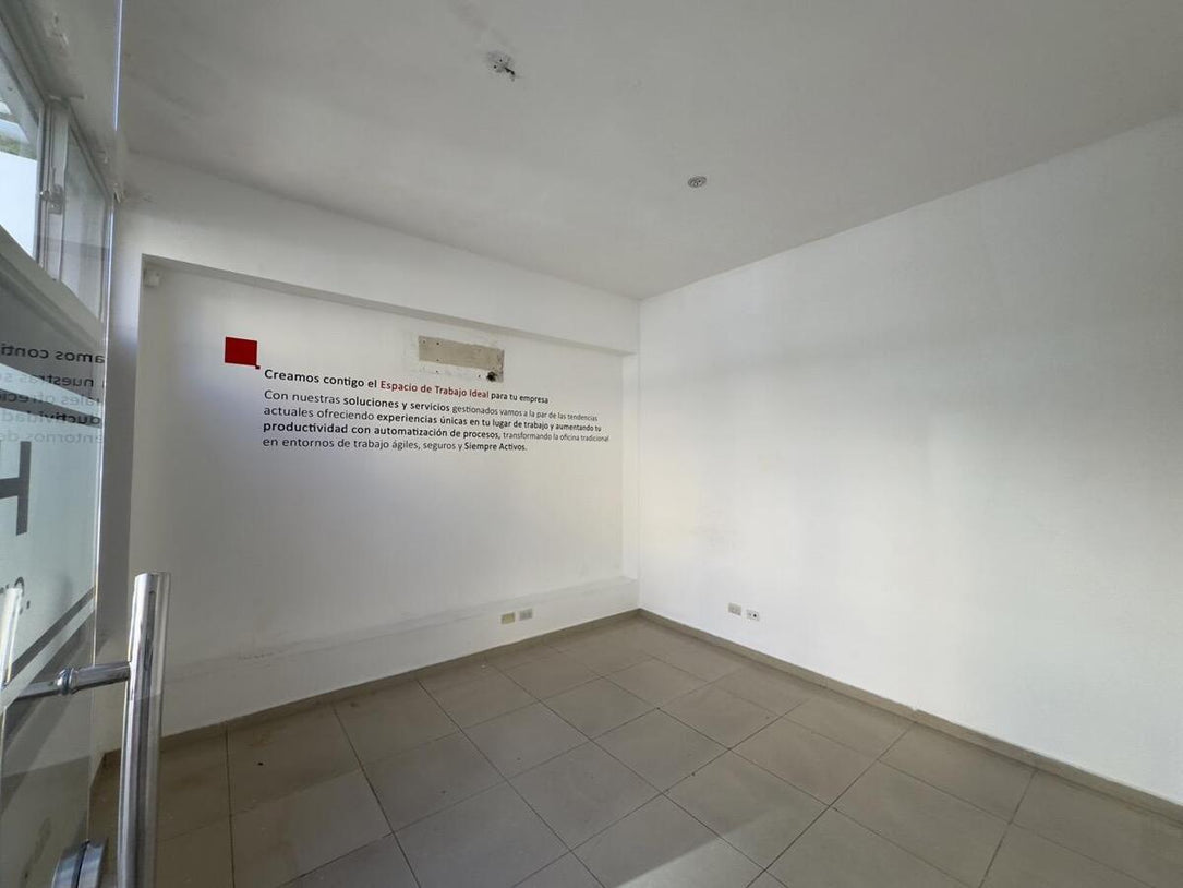 Edificio oficinas alquiler La Esperilla Santo Domingo