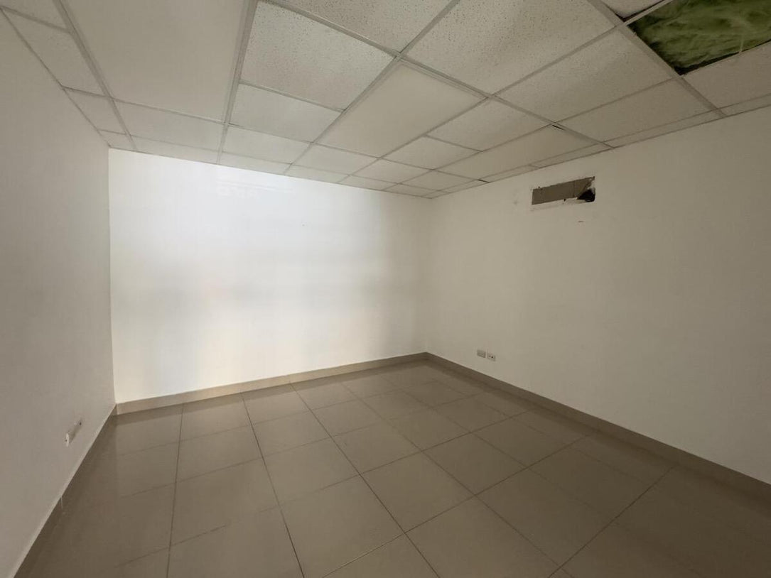 Edificio oficinas alquiler La Esperilla Santo Domingo