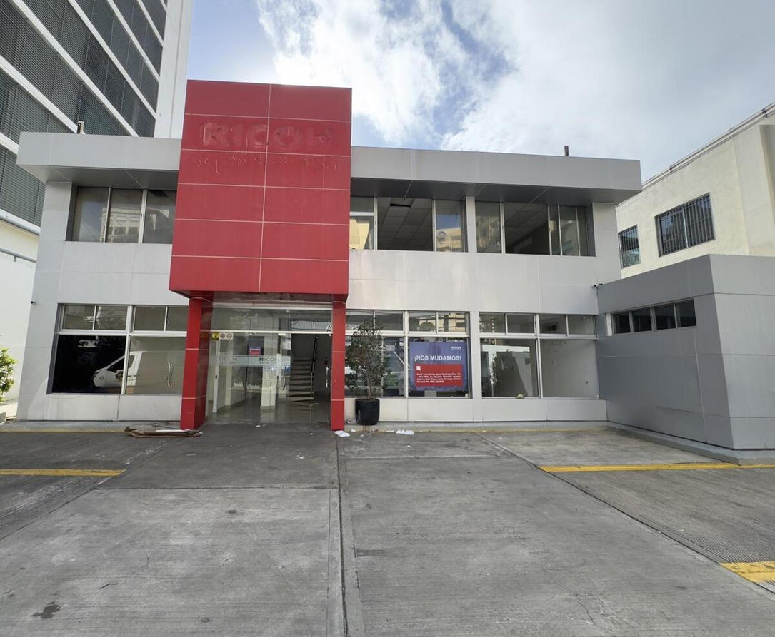 Edificio oficinas alquiler La Esperilla Santo Domingo