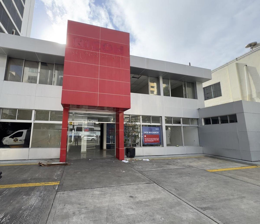 Edificio oficinas alquiler La Esperilla Santo Domingo