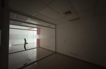 Edificio oficinas alquiler La Esperilla Santo Domingo-8