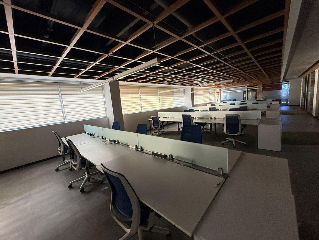 Edificio Corporativo Equipado en Alquiler – 2,965 m² | Santo Domingo