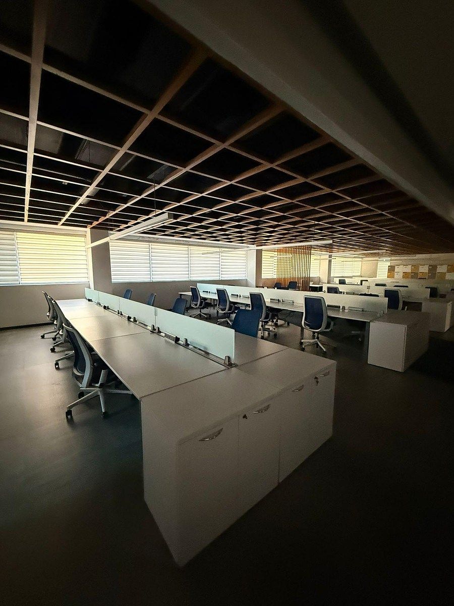 Edificio Corporativo Equipado en Alquiler – 2,965 m² | Santo Domingo