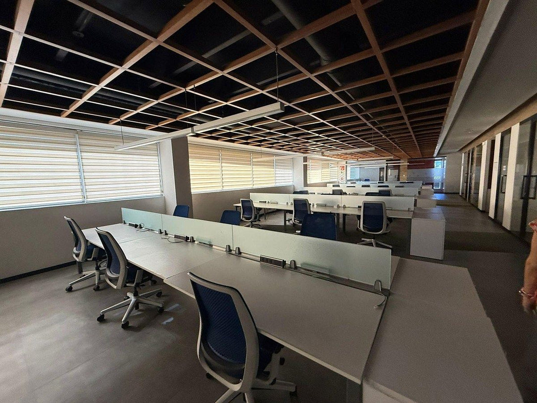 Edificio Corporativo Equipado en Alquiler – 2,965 m² | Santo Domingo