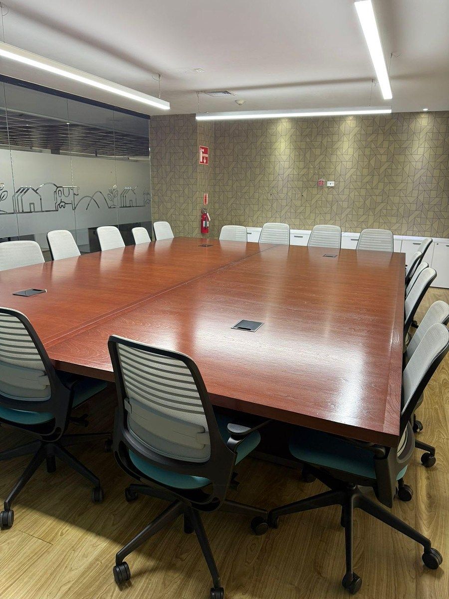 Edificio Corporativo Equipado en Alquiler – 2,965 m² | Santo Domingo