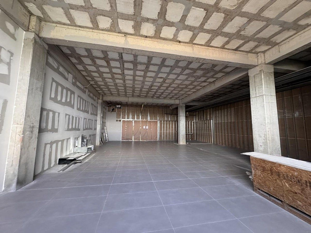 Oficinas en Alquiler | 159–202-361 m² | Santo Domingo – Metro Plaza