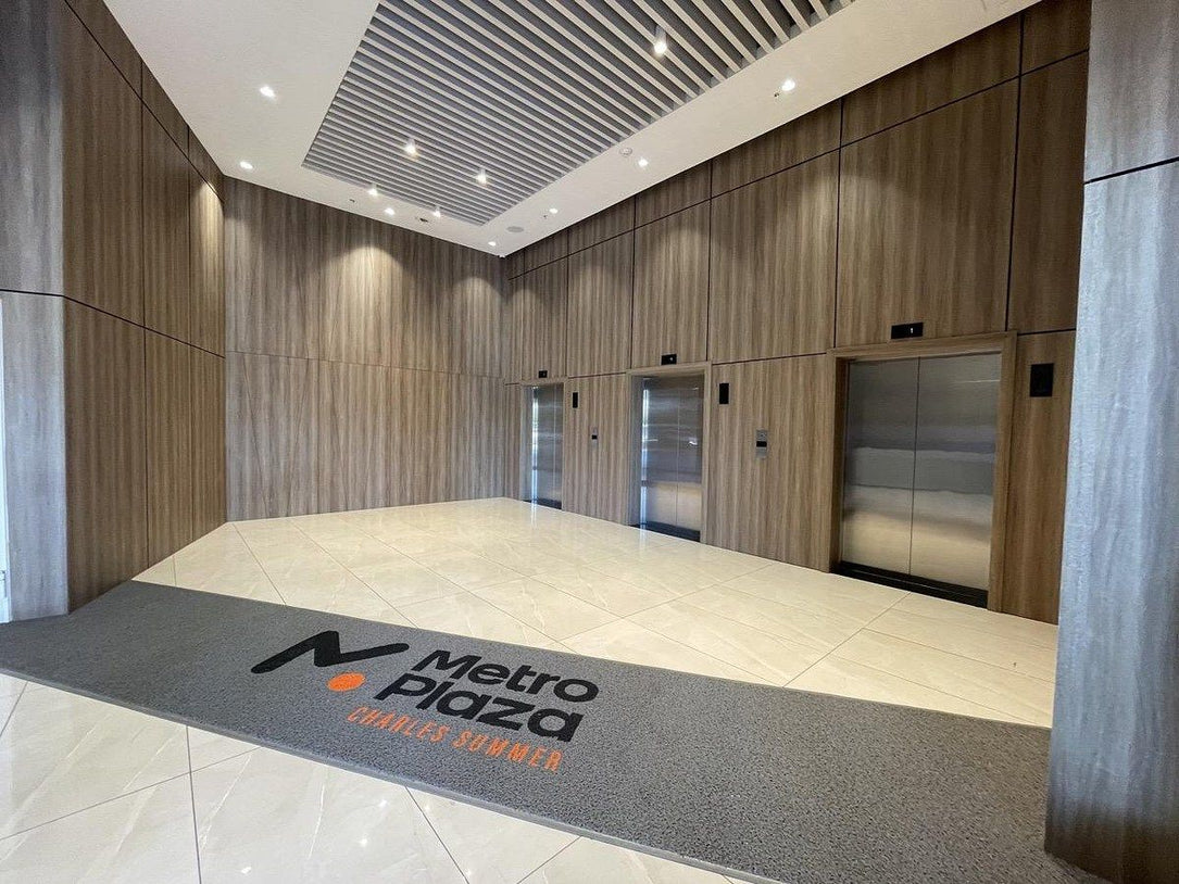 Oficinas en Alquiler | 159–202-361 m² | Santo Domingo – Metro Plaza