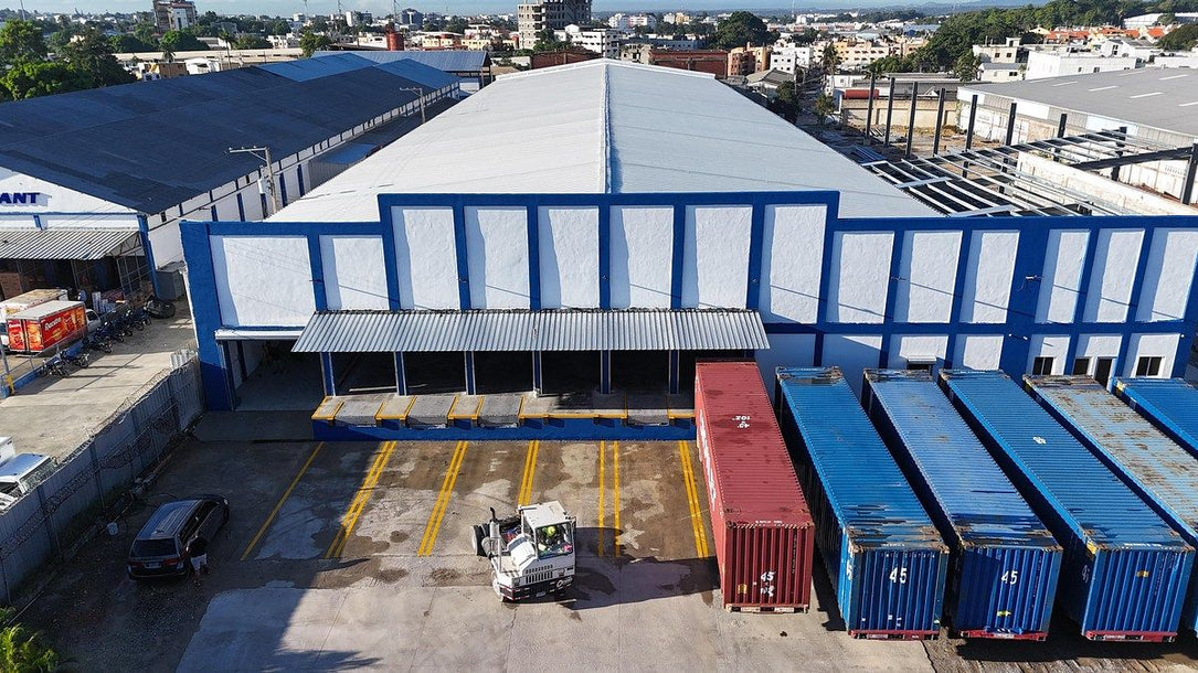 Naves Industriales Zona Franca Alquiler – 1,600 m² -5,300 m² | Aut. Duarte | San