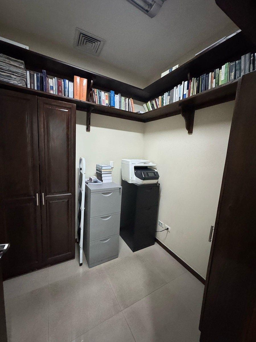 Oficina en Venta de 51.21 m² en Santo Domingo – Av. 27 de Febrero, Torre Forum