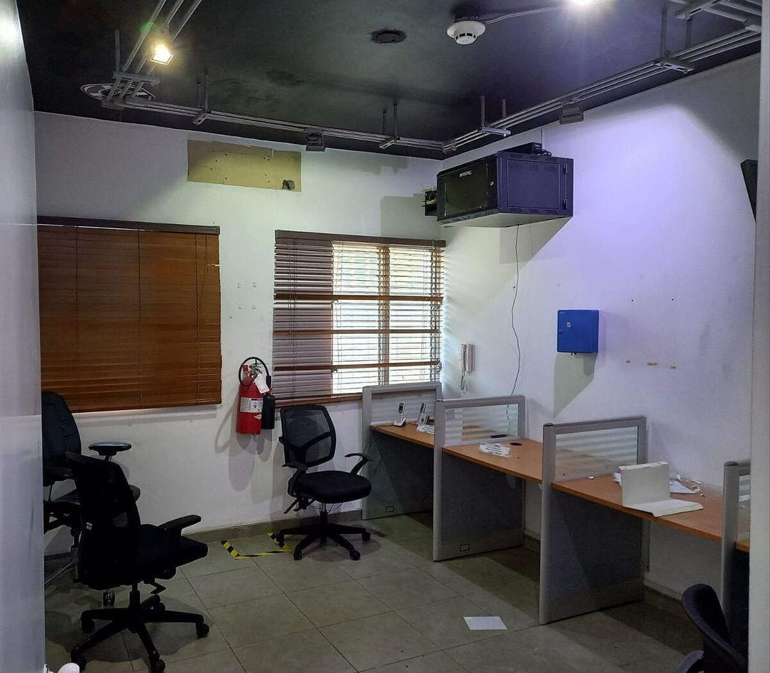 Oficina Independiente en Alquiler – 300 m² | La Julia, Santo Domingo