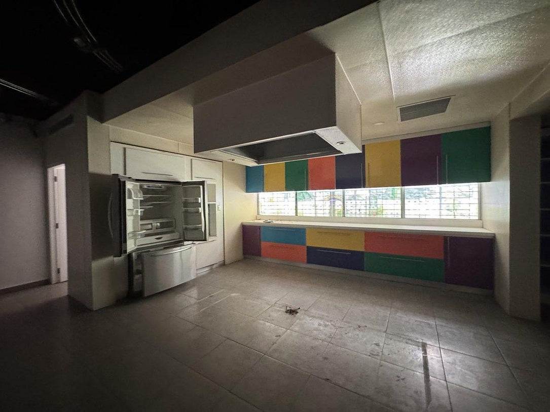 Oficina Independiente en Alquiler – 300 m² | La Julia, Santo Domingo