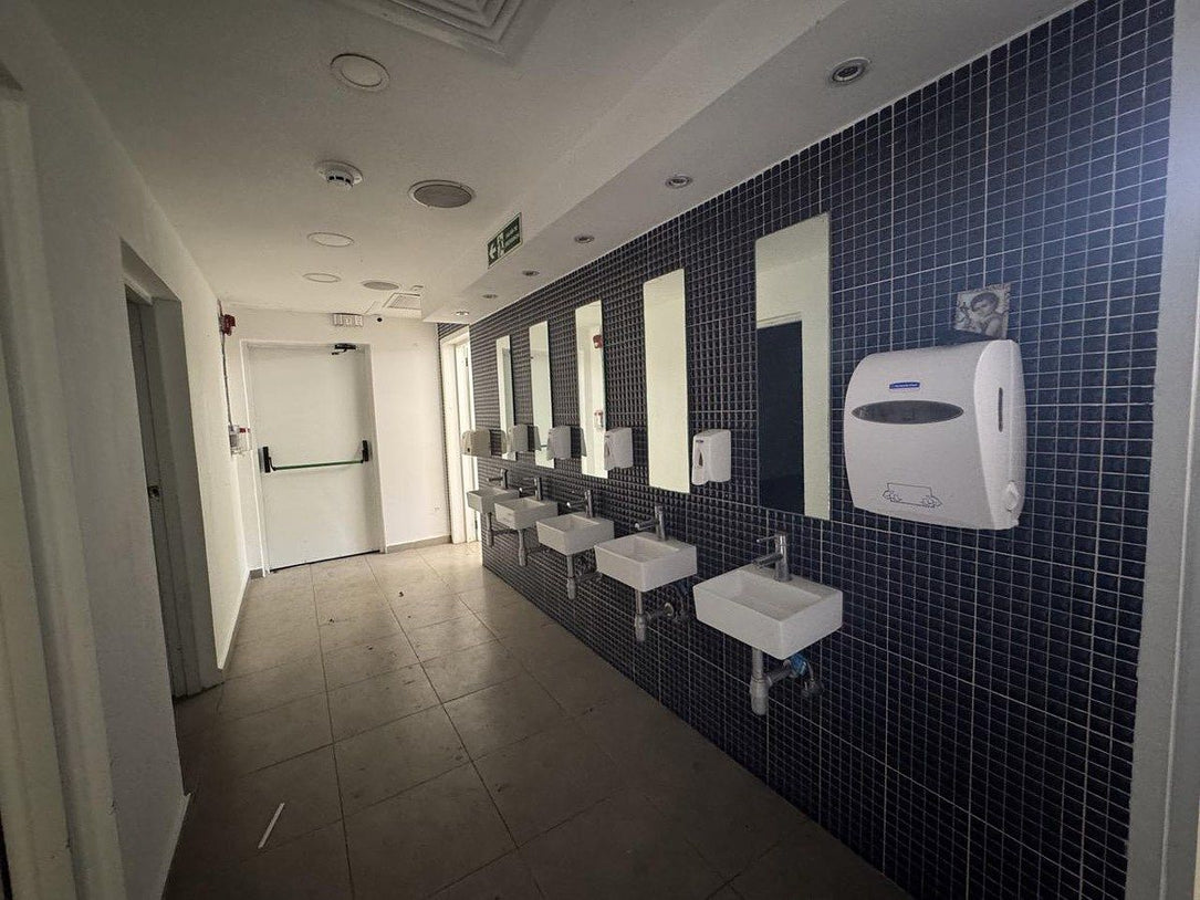 Oficina Independiente en Alquiler – 300 m² | La Julia, Santo Domingo