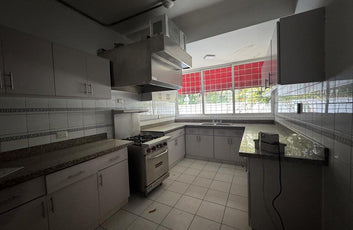 Oficina Independiente en Alquiler – 300 m² | La Julia, Santo Domingo-20