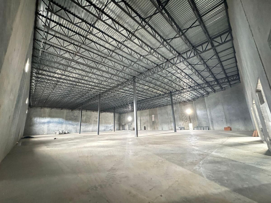 Nave Industrial en Alquiler – Parque Industrial Duarte – 2,650