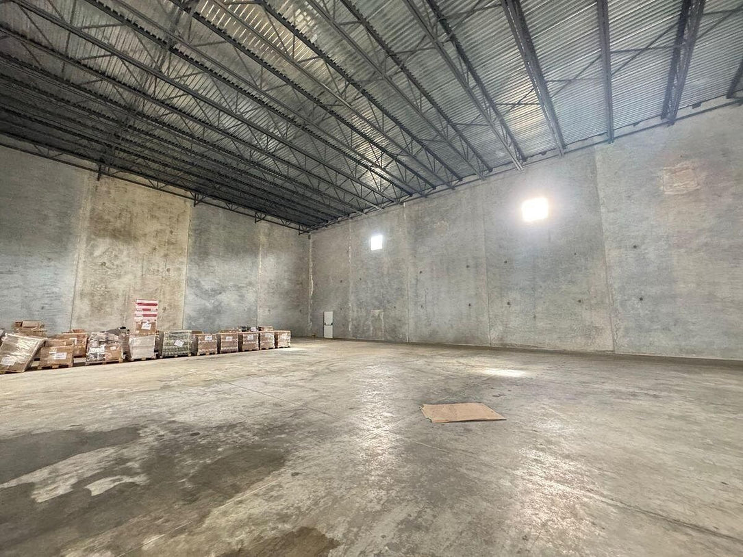 Nave Industrial en Alquiler – Parque Industrial Duarte – 2,650