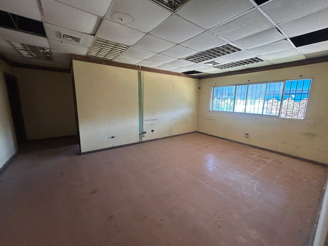 Nave en alquiler 4,300mt2 en Mendoza SDE