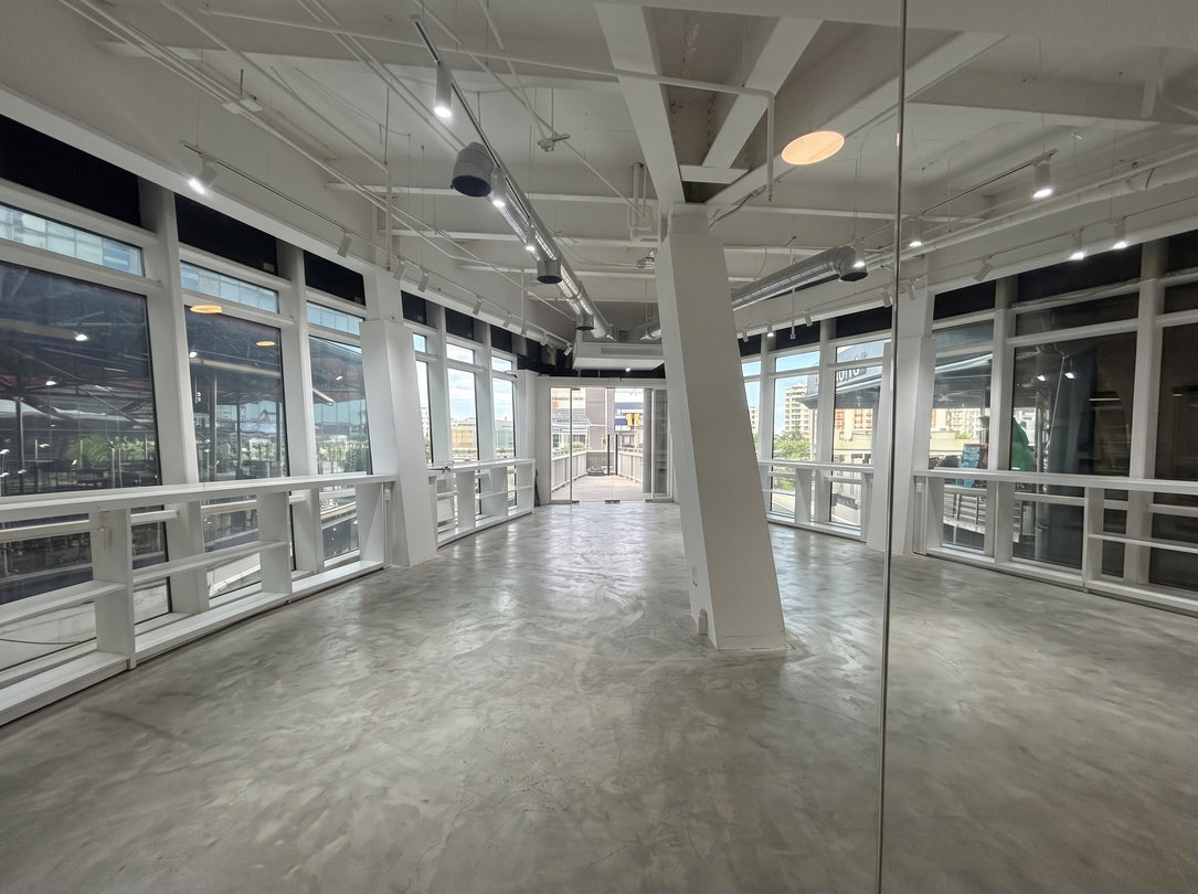 Local Comercial de 83 m² | Acrópolis Business Mall | Piso 3 | Santo Domingo