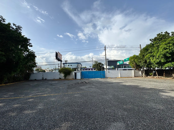 Local comercial terreno alquiler 27 de Febrero Gazcue Santo Domingo