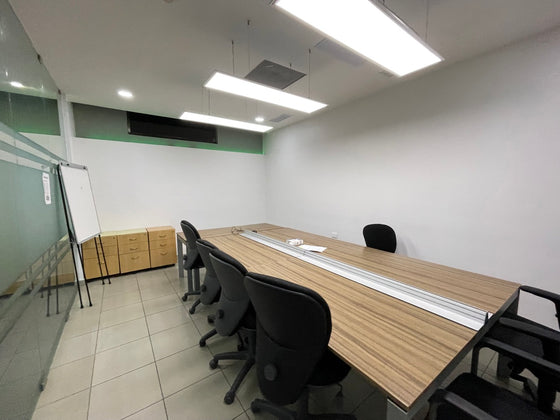 Edificio oficinas alquiler Tiradentes Naco JFK Santo Domingo