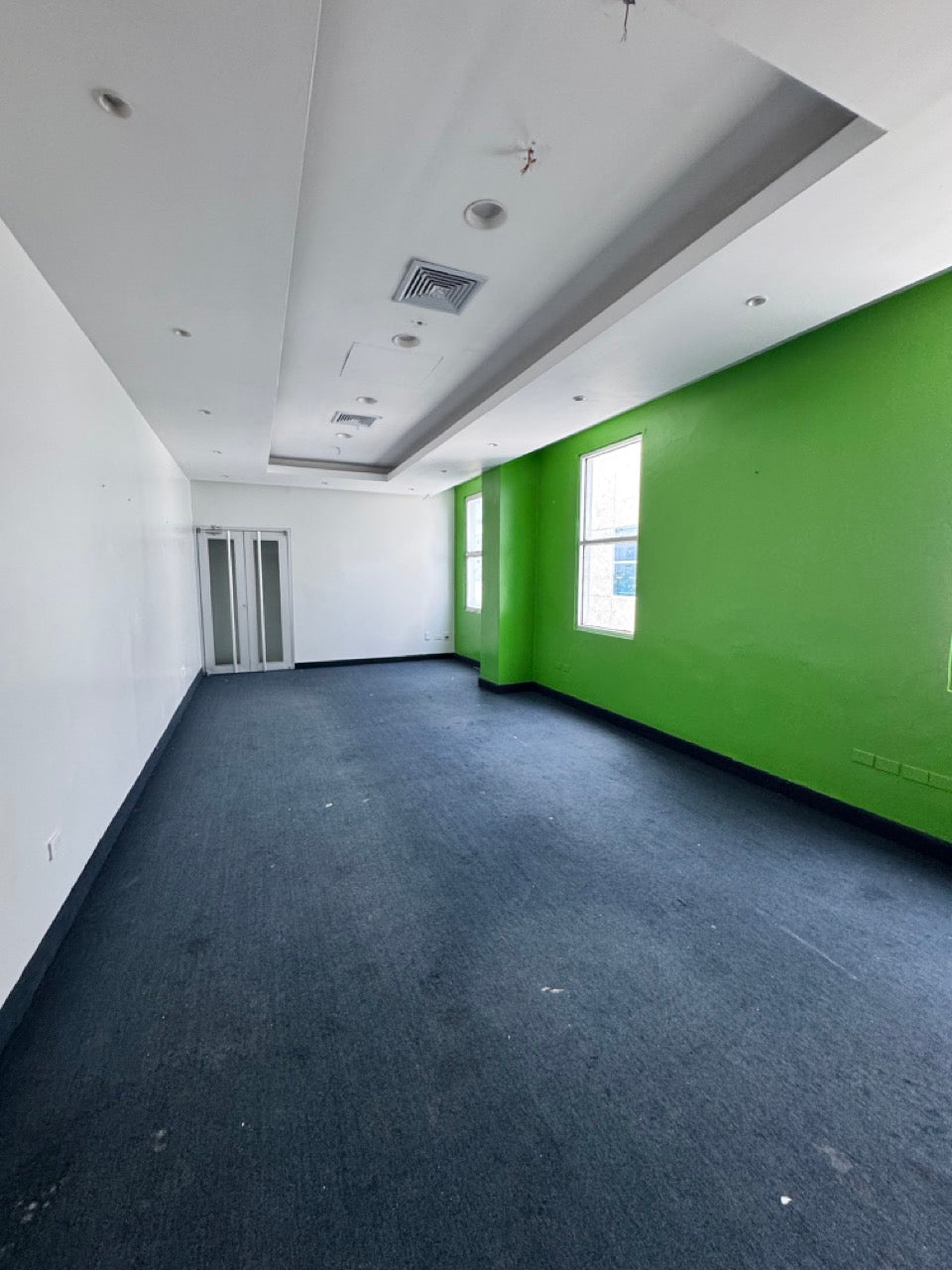 Oficinas alquiler Piantini MIII 501 301 Santo Domingo