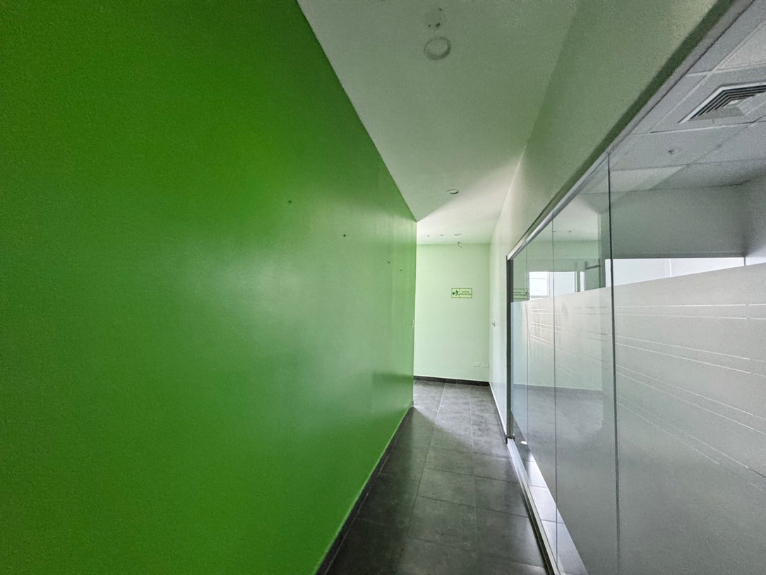 Oficinas alquiler Piantini MIII 501 301 Santo Domingo