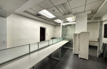 Local comercial independiente de 800 m² en alquiler en Naco | Av. Tiradentes-10
