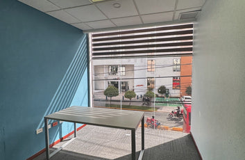 Local comercial independiente de 800 m² en alquiler en Naco | Av. Tiradentes-16