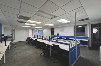 Oficina independiente de 800 m² en alquiler en Naco | Av. Tiradentes-16