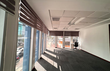 Local comercial independiente de 800 m² en alquiler en Naco | Av. Tiradentes-24