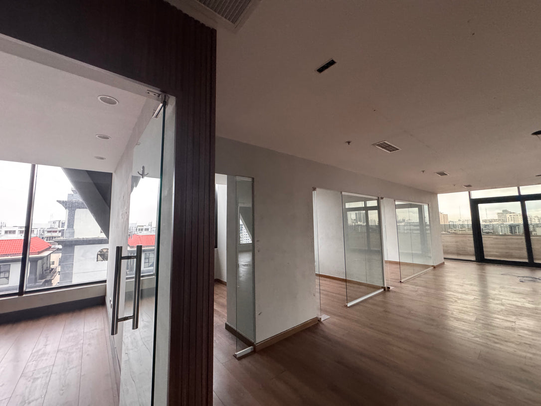 Oficina alquiler Corporativo 2010 Piantini Santo Domingo